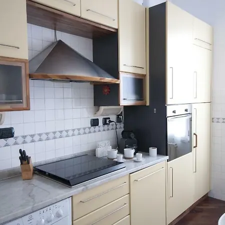 La Casa Dei Limoni Ff Ss Апартаменты Специя